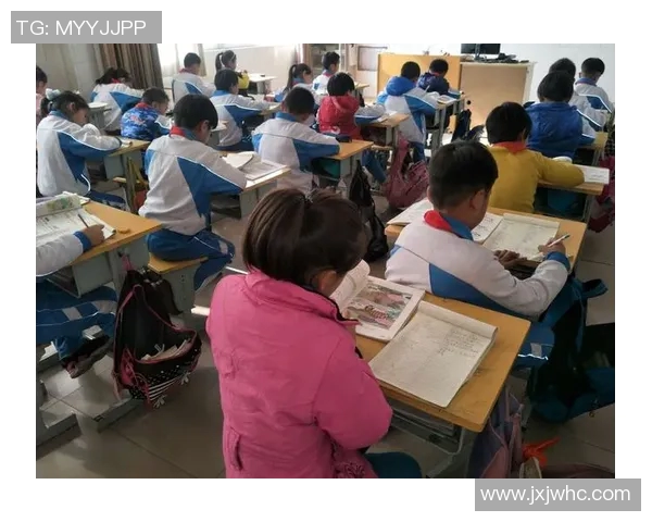 足球明星疯狗形象大赏精彩瞬间合集让你领略他们的独特魅力与风采 足球明星疯狗形象大赏精彩瞬间合集让你领略他们的独特魅力与风采