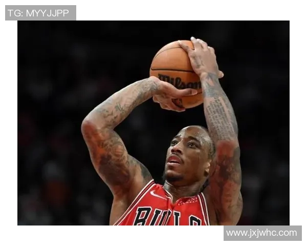 足球明星的奇妙变身套头装扮引发球迷热议与欢笑