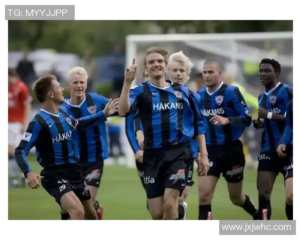 足球明星实力对比榜揭示顶级球员真实水平与潜力的全面分析与评估 足球明星实力对比榜揭示顶级球员真实水平与潜力的全面分析与评估