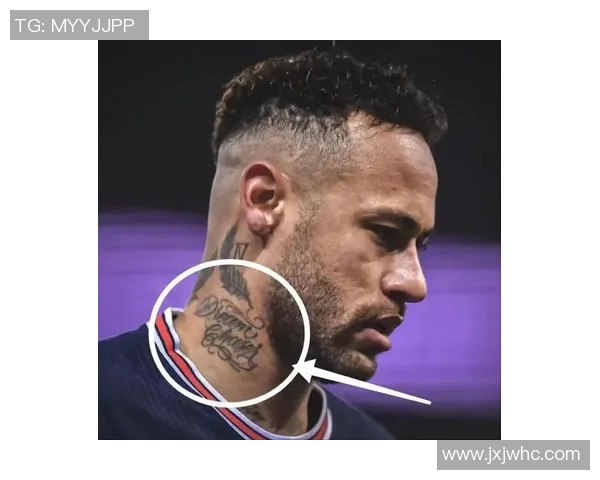 足球明星独特纹身图案解析展现个性与信仰的艺术之旅 足球明星独特纹身图案解析展现个性与信仰的艺术之旅