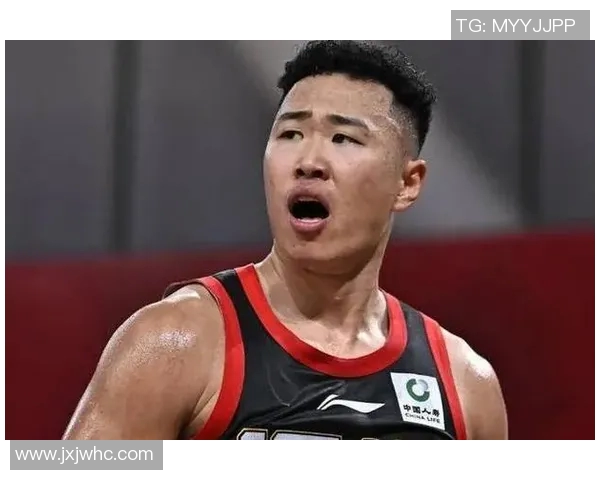 篮球顶流男明星的魅力与成就如何影响当代年轻人的运动热情与偶像追逐